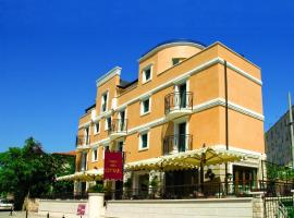 Hotel Villa Cittar, hotel in Novigrad Istria