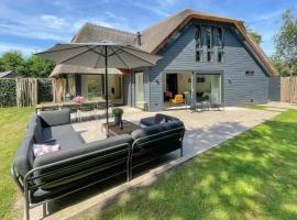 Pet Friendly Home In Ballum With Sauna, hotel with hot tubs in Ballum