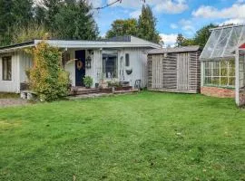 Nice Home In Härryda With Wifi