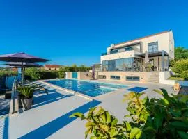 Villa Lara