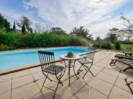 Gorgeous Home In Arles