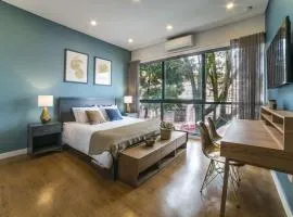 Granada Executive Suites