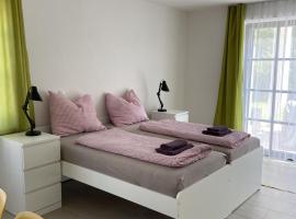 Penzion V Podz&aacute;mč&iacute; Třeboň，特熱邦的海灘飯店