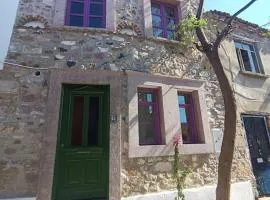 Tarihi Restore Edilmiş Rum Evi