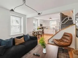 Corner Rowhome with Parking Sleeps 8