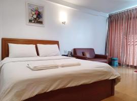 Nut Mansion Suvarnabhumi, golfhotel in Bang Phli