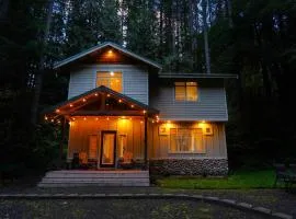 Snowline Hillside Chalet
