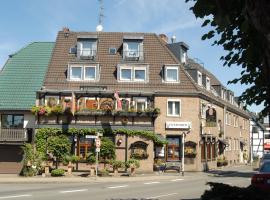 Haus Wessel, hotel u blizini zračne luke 'Zračna luka Köln Bonn - CGN', Köln