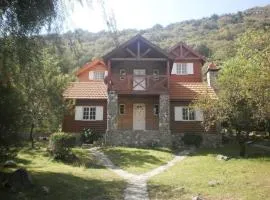 Grand Cabaña Villa Elena