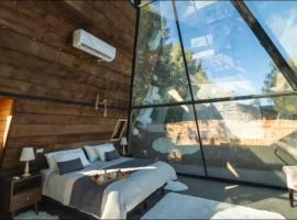 Cabañas Aires del Toro, Boutique & BB -Curacavi, hotel a Santiago