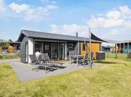 2 Bedroom Beautiful Home In Süsel