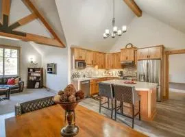Mountain View Chalet Getaway 5 Min to Town