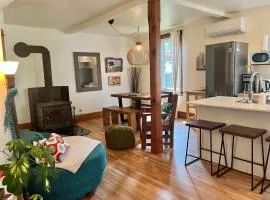 Retro-chic retreat in the heart of Wakefield