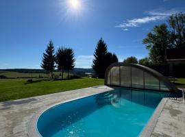 Penzion Axiom, hotel i Frymburk