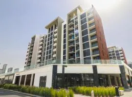 Escape24 Stylish Studio Azizi Riviera 8 Meydan one Dubai