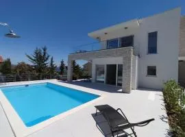 Villa Mare & Skye