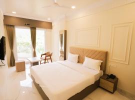 Hotel Indra Palace, hotel near Maharana Pratap Airport - UDR, Udaipur