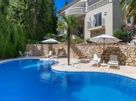 4 BDRM Andalusian Villa w Cinema & Sea Views