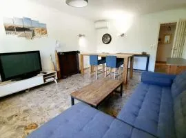Bas de villa avec piscine