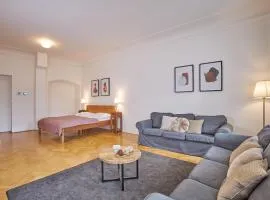 Charles Bridge Apartments