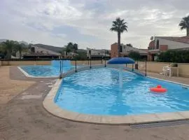 Villetta 200mt mare e piscina