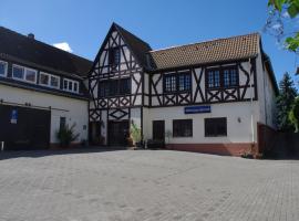 Gästehaus Strieth, hotel v destinaci Oestrich-Winkel