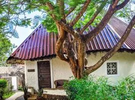 Bushbaby Cottage Diani Beach - with Starlink Highspeed Internet !!!!