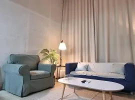 W House r505 Queen 2beds