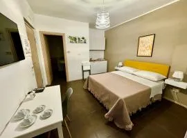 Cozy Studio in Salerno - 20 m² with Terrace