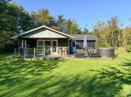 Awesome Home In Hjerm With Wifi