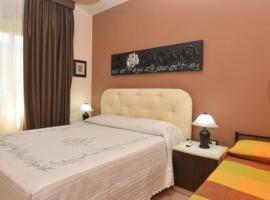 CASA DI ALICE A 250 METRI DAL MARE, hotel a Noto