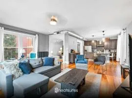Adorable Ludlow Apartment