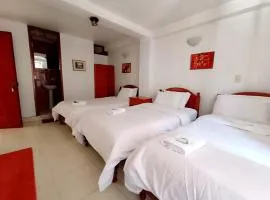 El Balcon Hostal