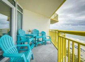 2 Mi to Barefoot Landing Condo with Beach Access!