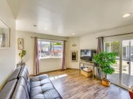 2 Mi to Old Town House with Grill in Eureka!