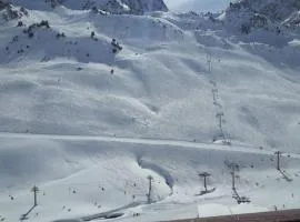 Studio 4 couchages La mongie tout confort pied des pistes