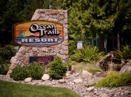 Ocean Trails Resort, hotel en Parksville