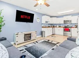 Spacious 3BR Home Near SPI Beach & Restaurants