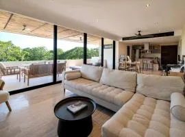 Jungle Sky Loft