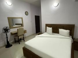 Bots Luxury Apartment, hotel v Ilorinu