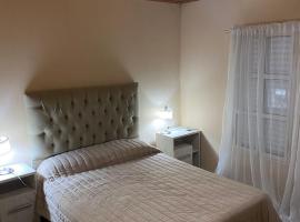 Alquiler Villa Elisa、ビージャ・エリサのホテル