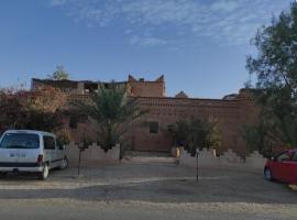 Kasbah Berbere Ouriz, hotel v destinaci Agdz