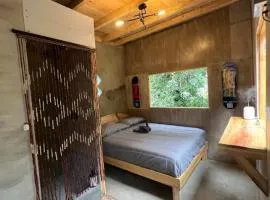 EB5 Escape-Contemporary Stay, San Marcos La Laguna, Skateboard