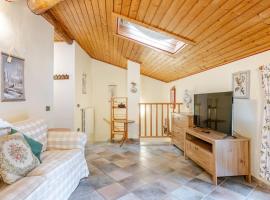 8 Posti letto con Wifi Free, Netflix vicino al Lago di tenno, hotel v destinaci Balbido-rango