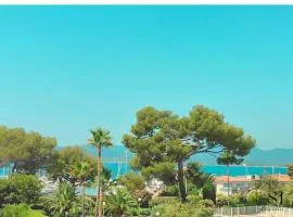 Très bel Appartement Le Santa Lucia à SAINT-RAPAËL - Confort, Climatisation et Vue mer !