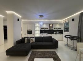 TAM Serviced 2BDR Apartment City Center No6