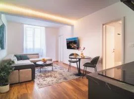 D&A Amphitheatre Premium Apartments with FREE Parking