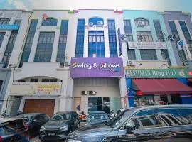 Swing & Pillows - KL Kuchai Lama