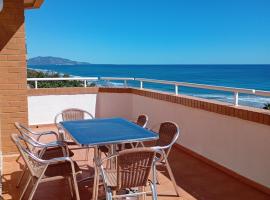 Apartamentos Danesp-Playa de les Amplaries Marina Dor- Frontales al Mar