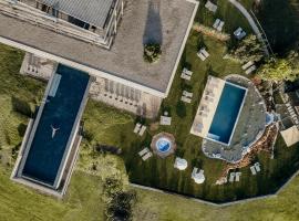 Green Luxury Hotel Pfösl, hotel a Nova Ponente